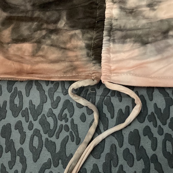 Fashion Nova top - Picture 6 of 7